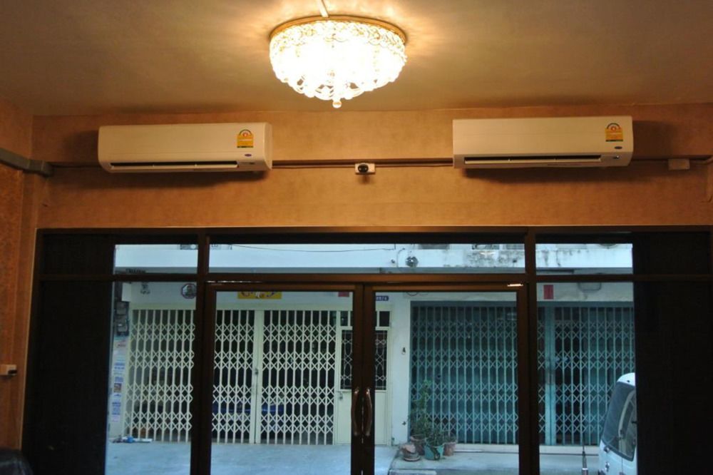 Bed Dee Time Hostel Бангкок Экстерьер фото